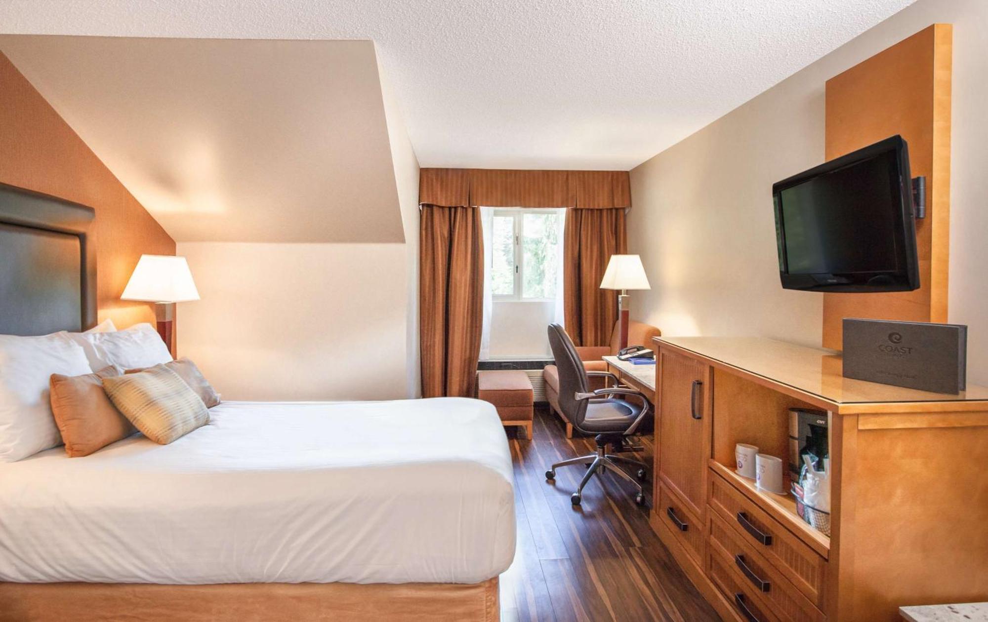 Coast Hillcrest Hotel Revelstoke Exterior foto