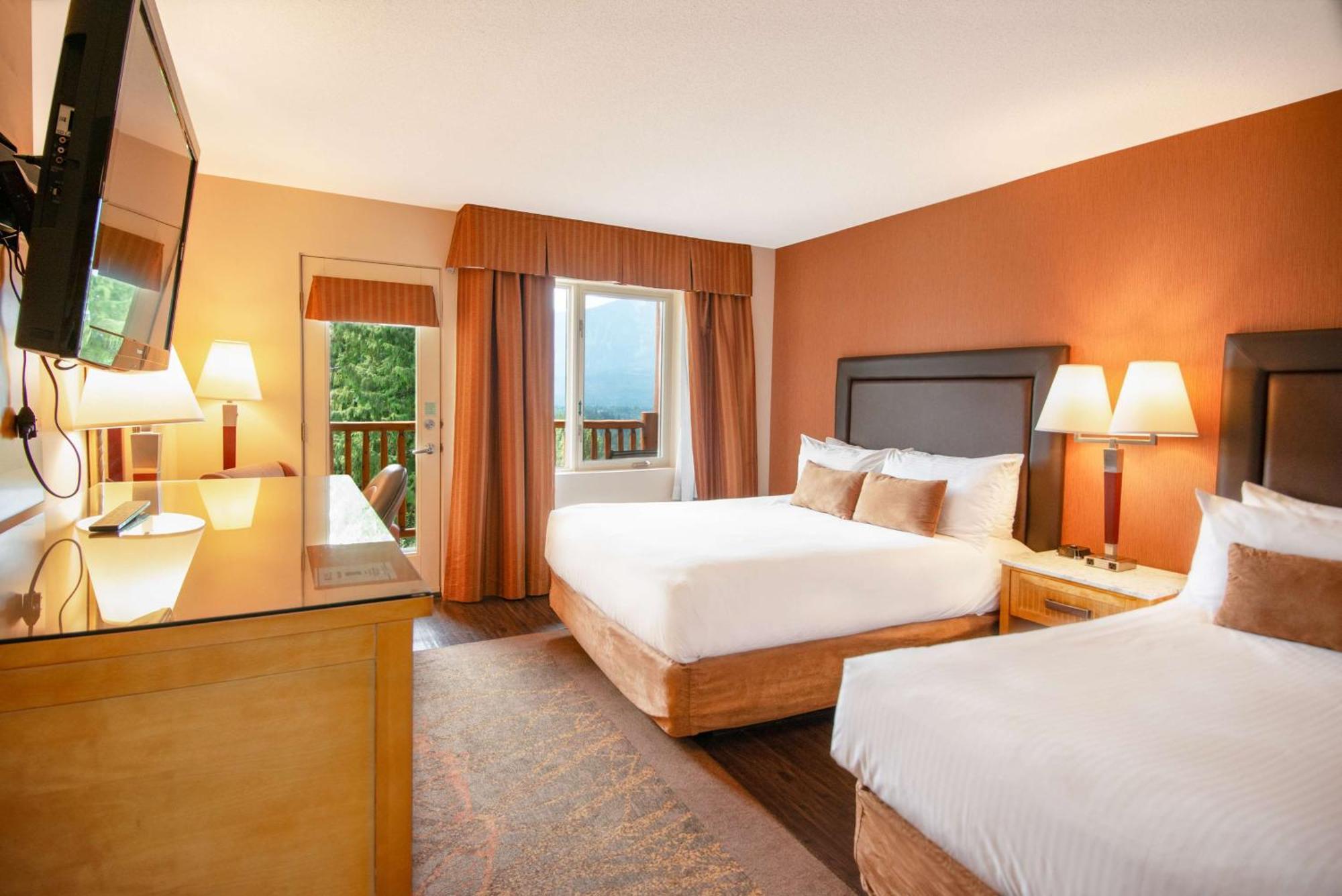 Coast Hillcrest Hotel Revelstoke Exterior foto
